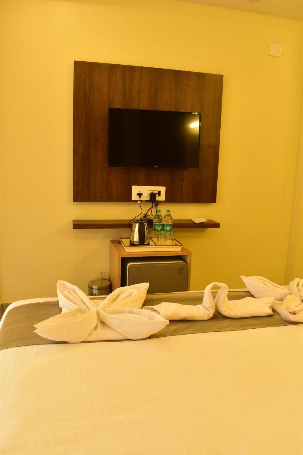 Hotel Ridley International 迪卡 外观 照片