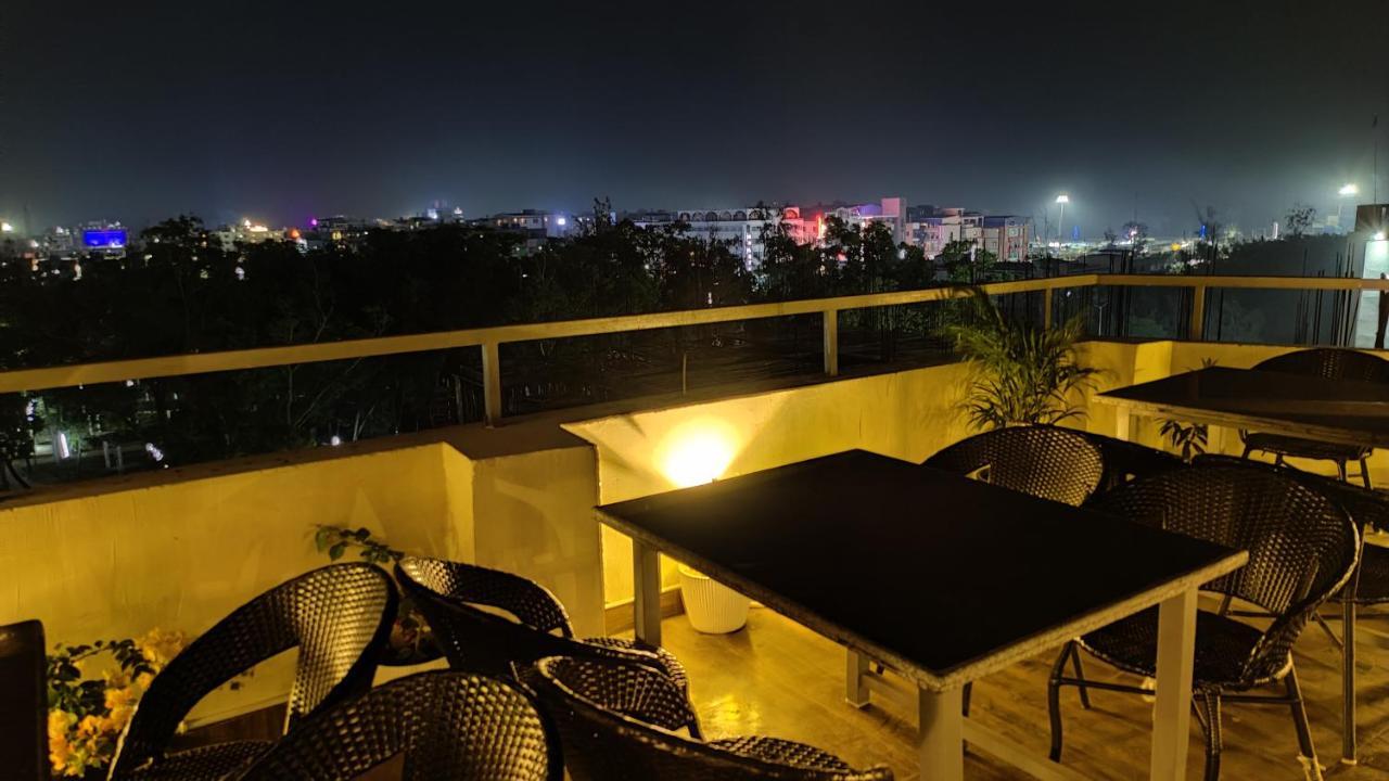 Hotel Ridley International 迪卡 外观 照片