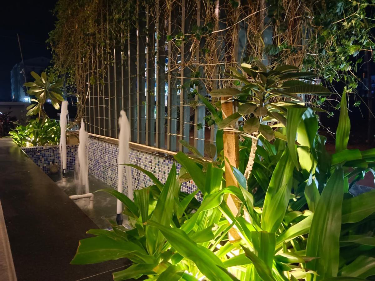 Hotel Ridley International 迪卡 外观 照片