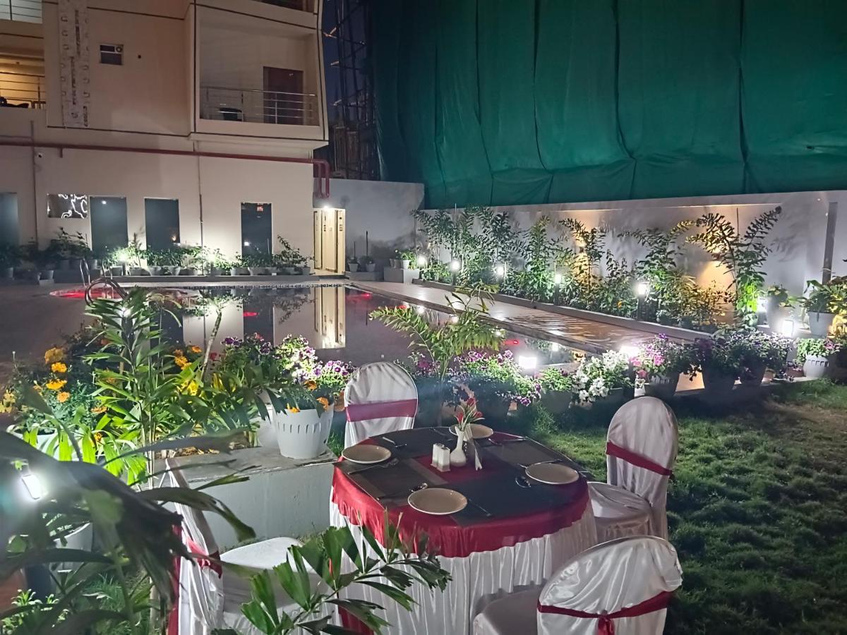 Hotel Ridley International 迪卡 外观 照片