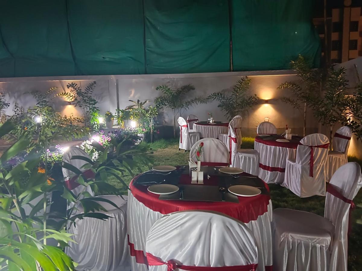 Hotel Ridley International 迪卡 外观 照片